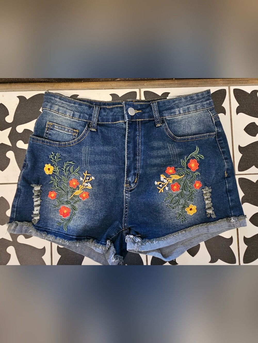 Romwe Size L 8/10 Women's Shorts